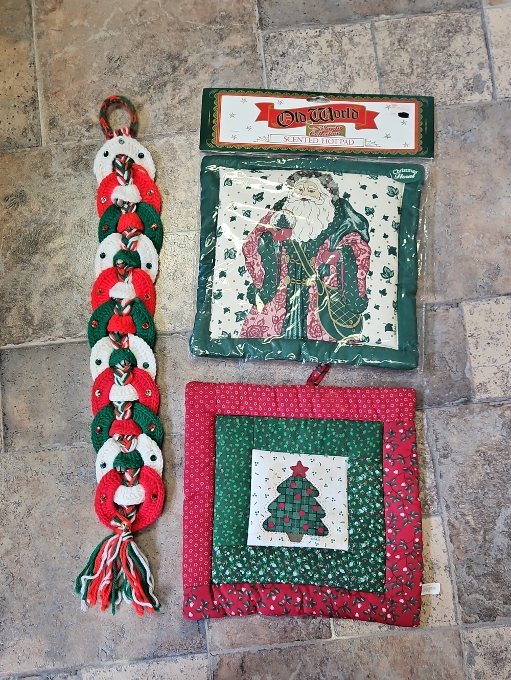 Vintage Christmas Item Lot